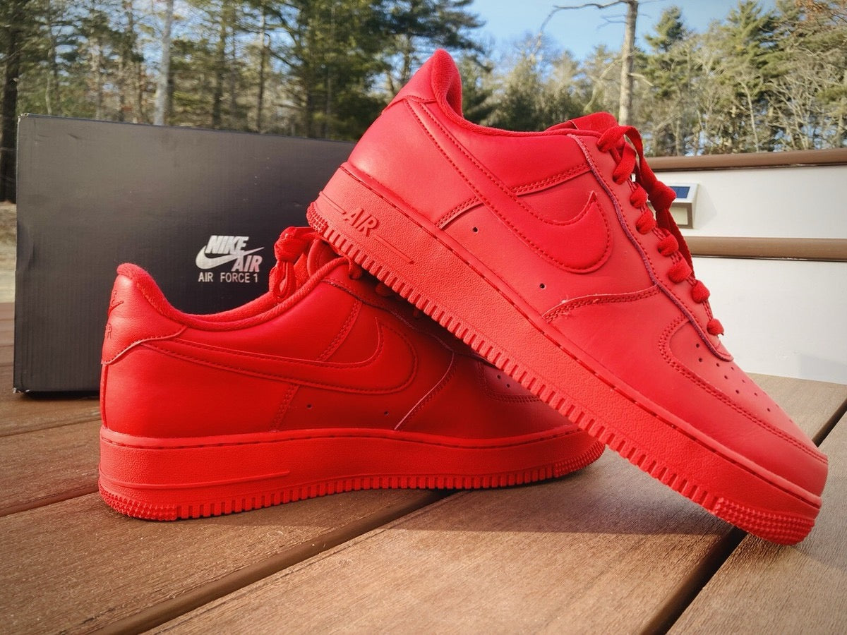 Nike Air Force 1 Triple Red
