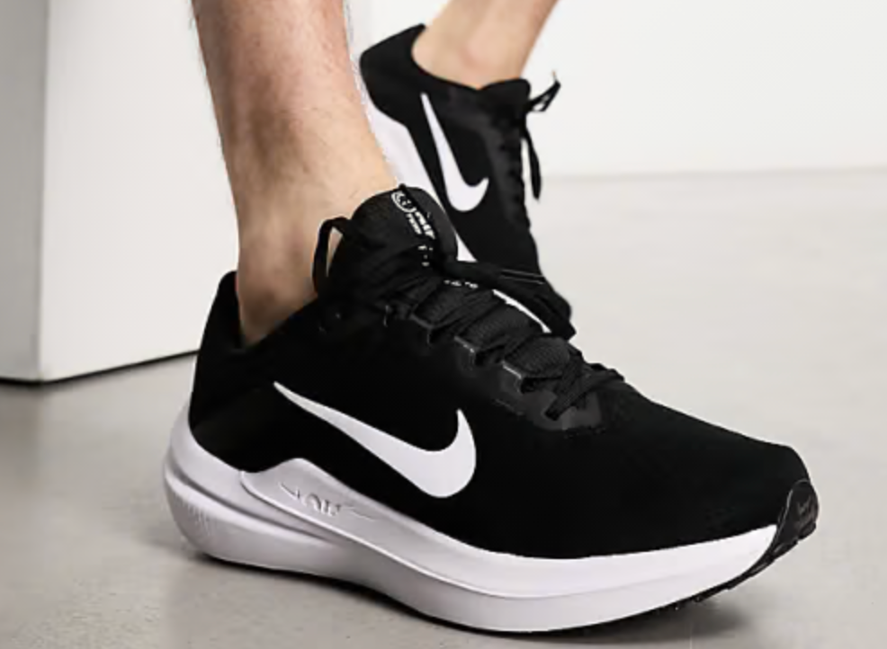 Nike Winflo 10 Black/White Men's